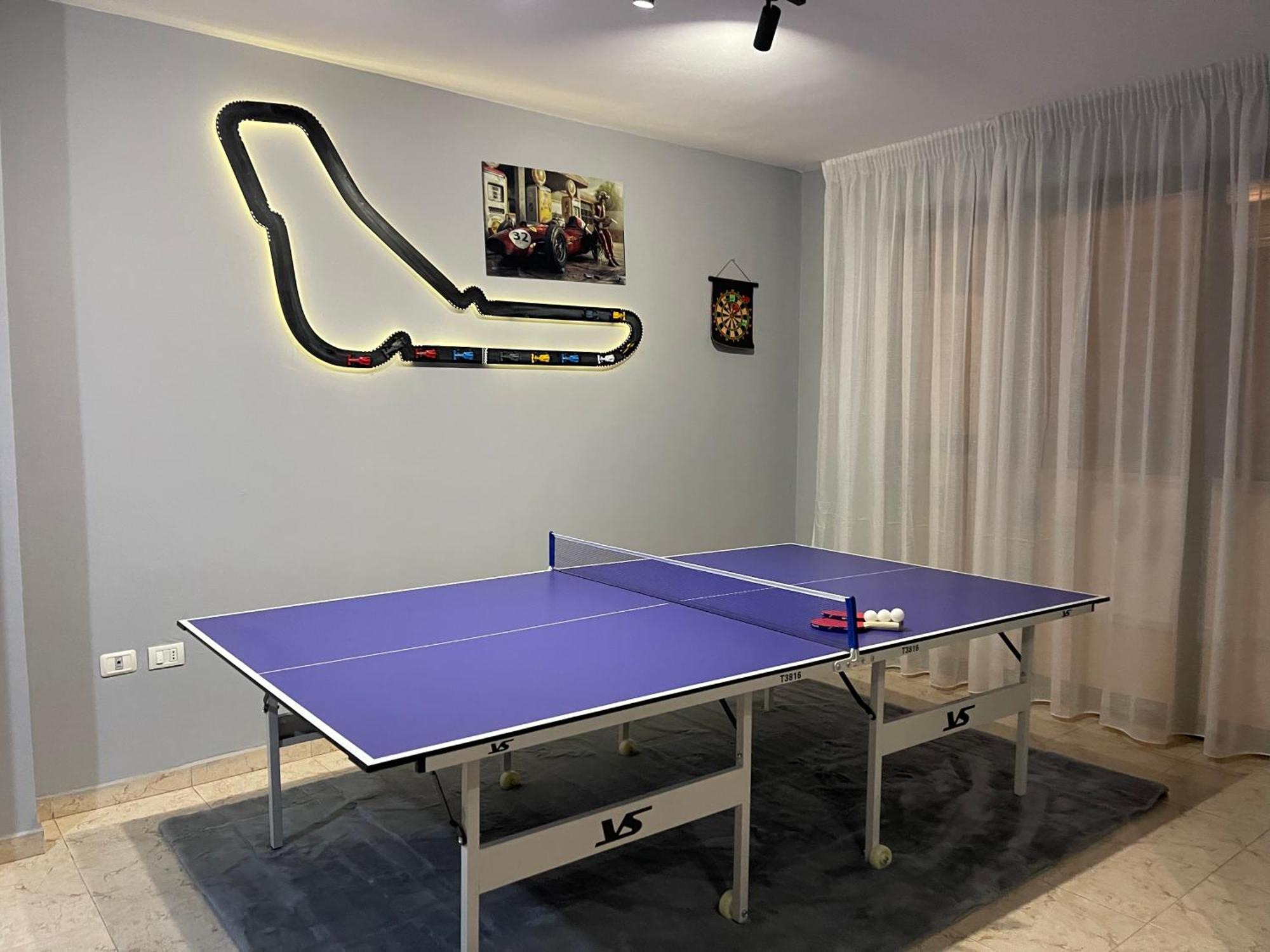 Super House 2 Blloku - 3 Rooms Tirana Exterior photo